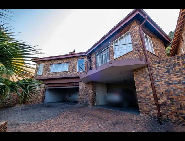4 BEDROOM HOUSE FOR SALE IN GLENVISTA